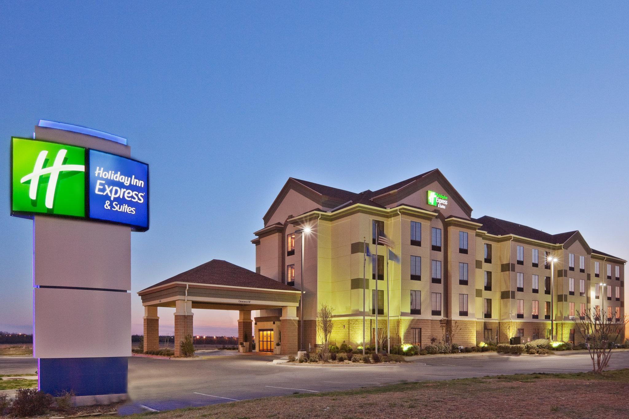 Holiday Inn Express Hotel & Suites Shawnee I-40 By Ihg Exterior photo