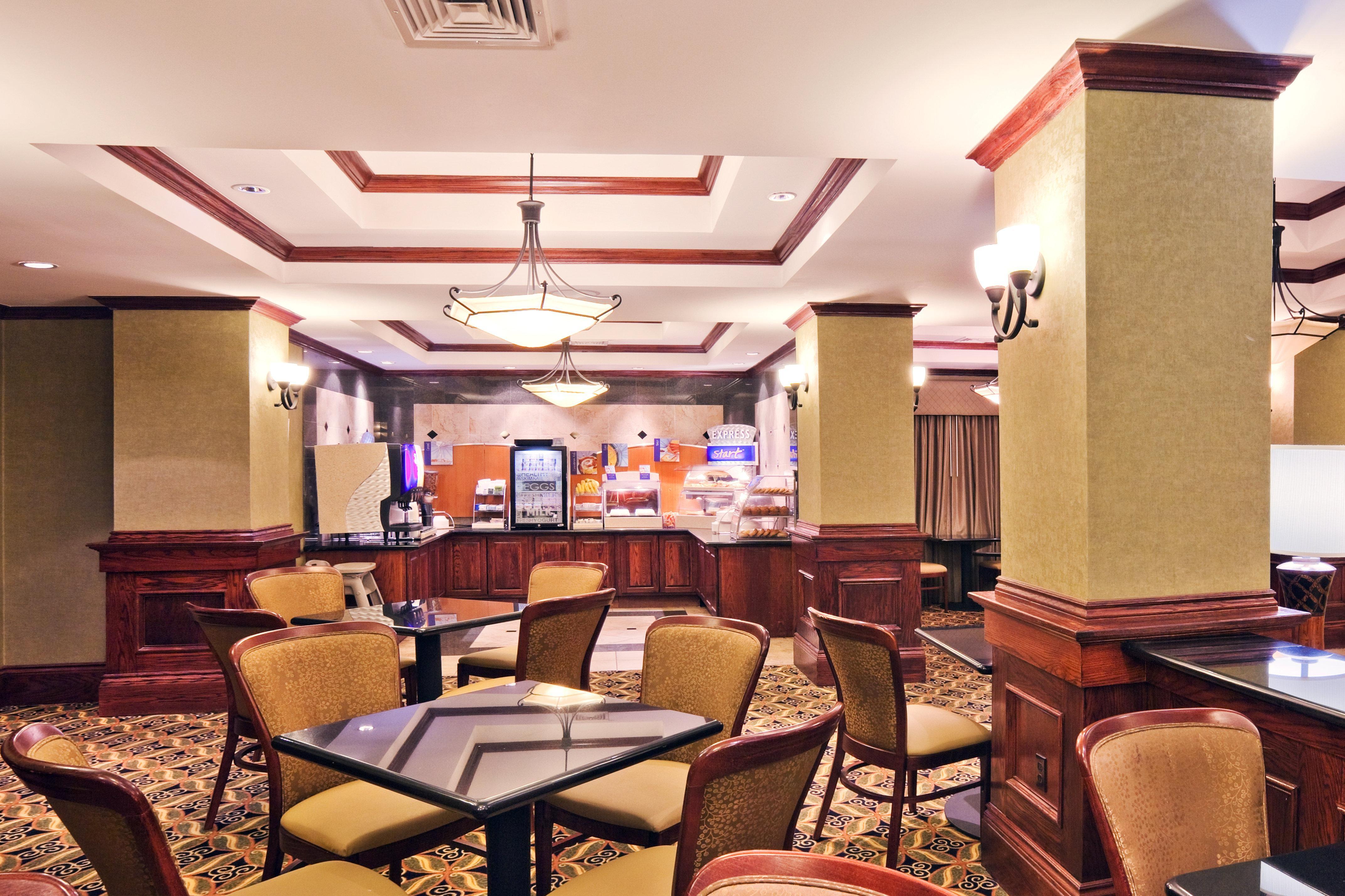 Holiday Inn Express Hotel & Suites Shawnee I-40 By Ihg Exterior photo